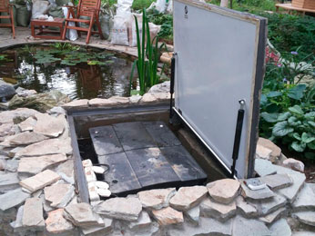 Напольные люки с амортизаторами